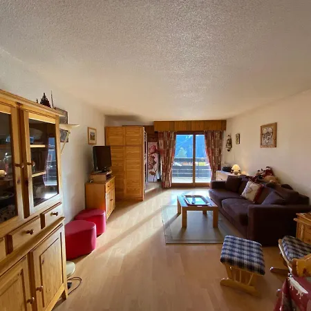 Apartment Confortable Avec Balcon, Proche Pistes, Parking Inclus - Fr-1-693-26 Chatel